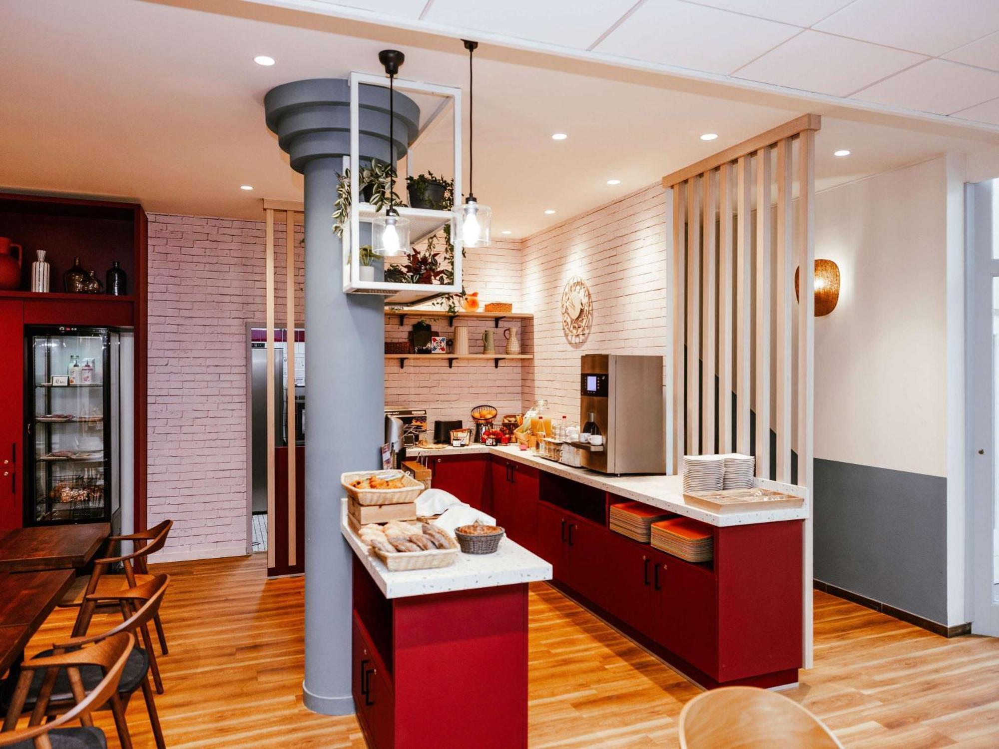 Ibis Styles Luxembourg Centre Gare Hotel Bagian luar foto